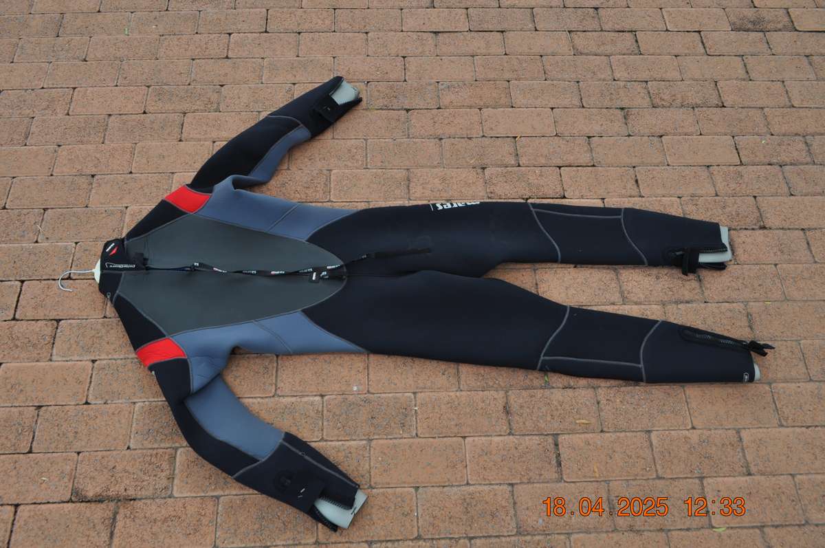 Mares Evolution Wetsuit XL
