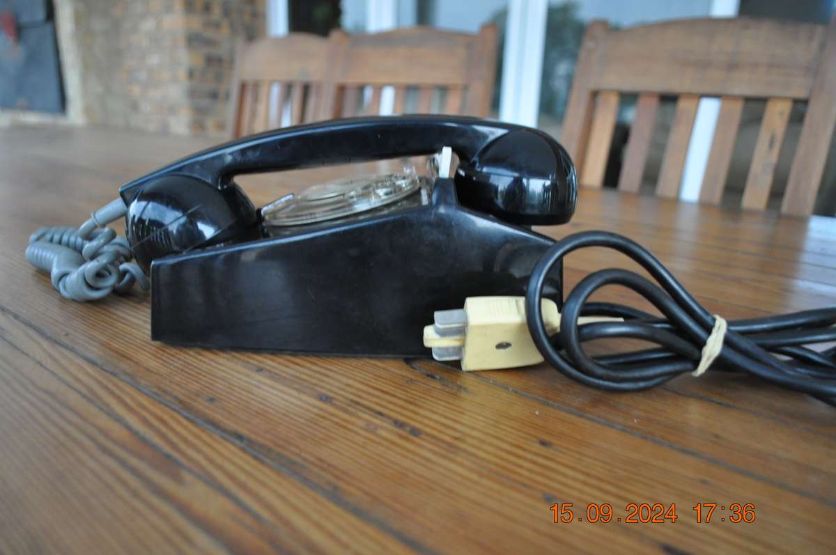 Vintage 1980s Black Dial Phone