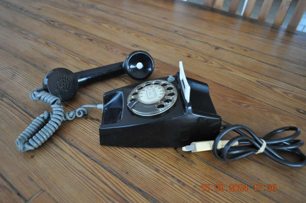 Vintage 1980s Black Dial Phone