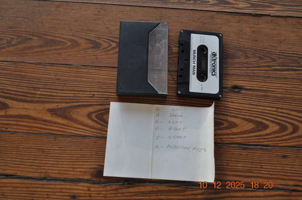 Vintage Sinclair Spectrum 16k 48k Munch Man Game Cassette