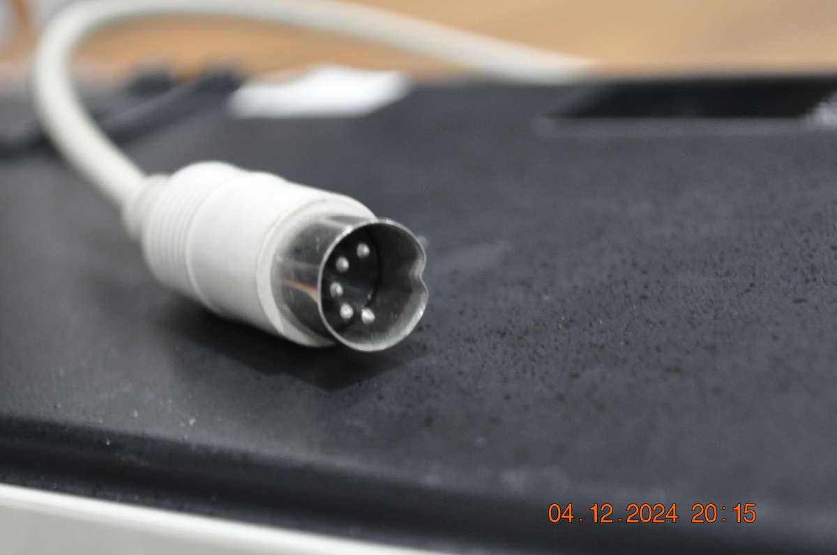 Vintage Din 5 Pin Computer Keyboard