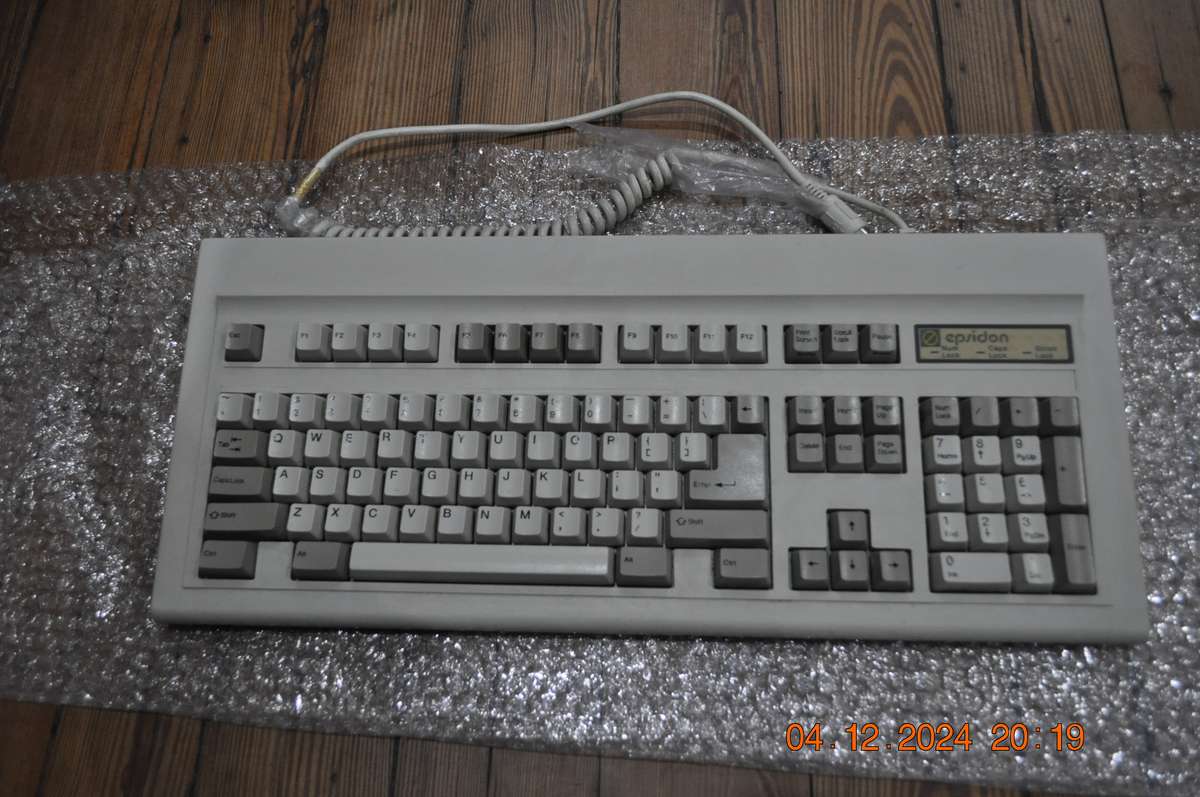 Vintage Epsidon Din 5 Pin Computer Keyboard