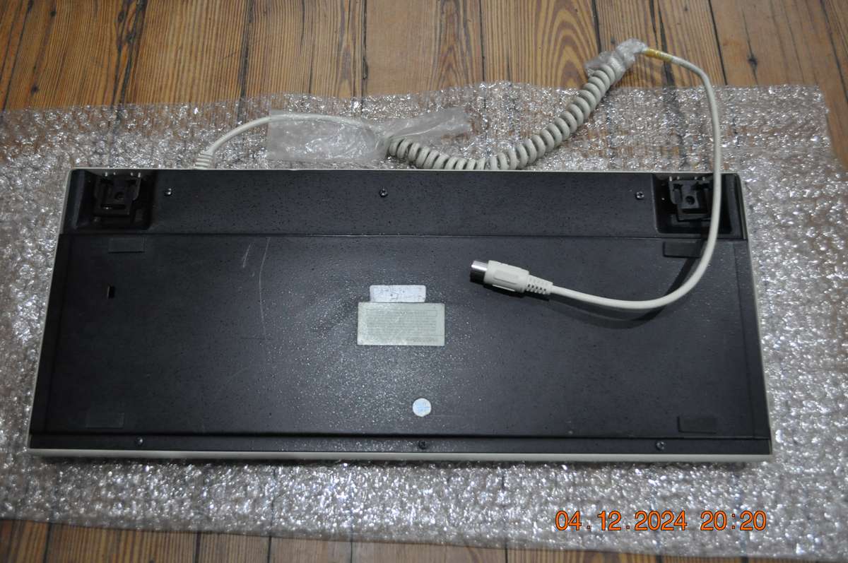 Vintage Epsidon Din 5 Pin Computer Keyboard