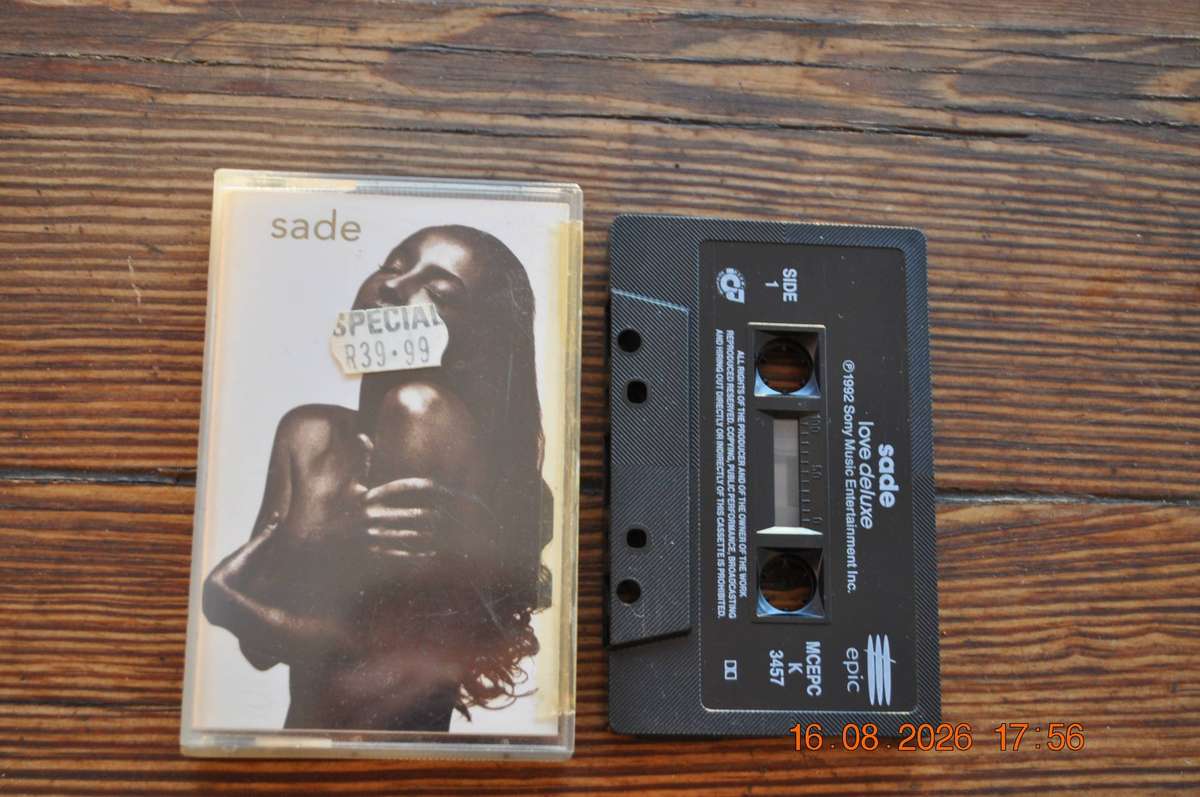 Sade - Love Deluxe (Cassette)