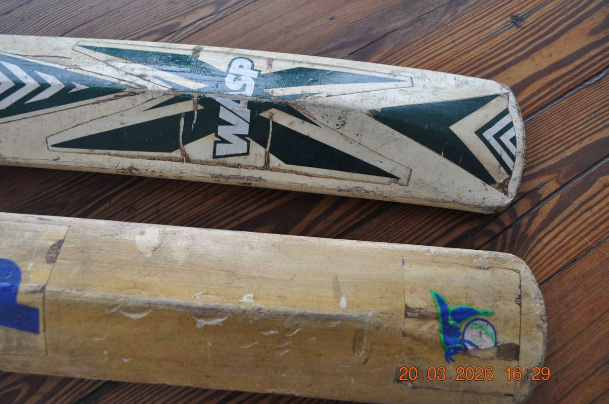 Vintage Wasp Flash Cricket Bats (as is)