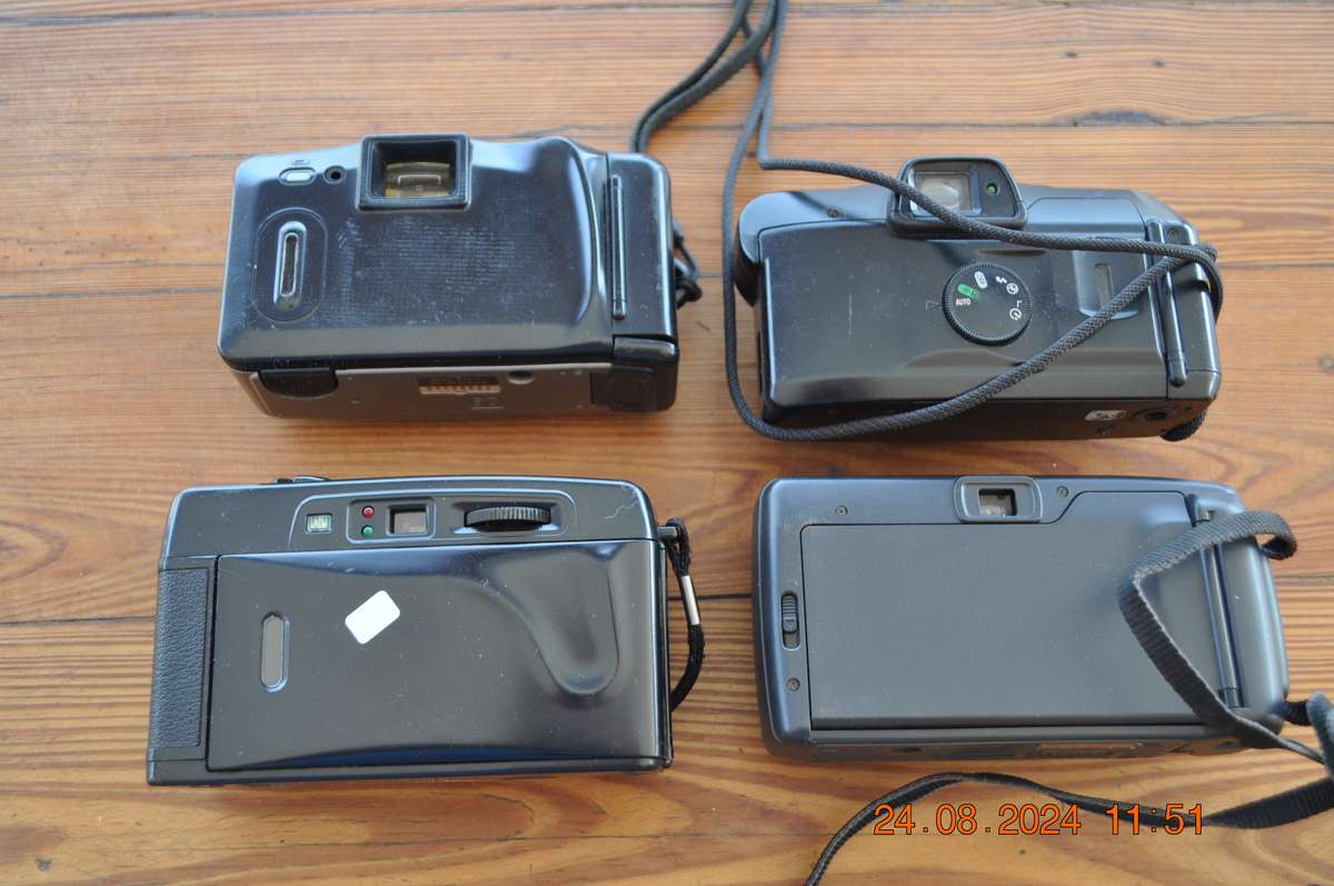 Old 35mm Film Cameras x 4 (selling as is)