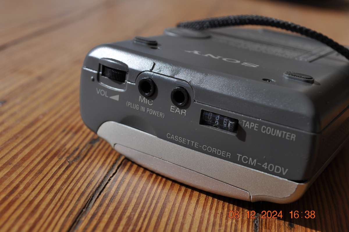 Vintage Sony Cassette Walkman Player Recorder (no sound)