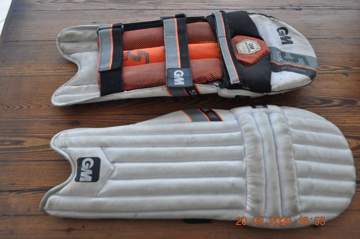 Youth Cricket Helmet Pads and Leg Guard