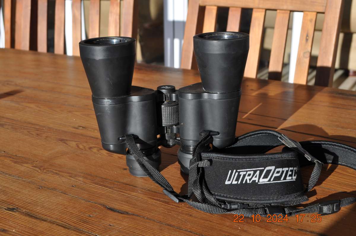 Ultra Optic 10 x 50  Binoculars