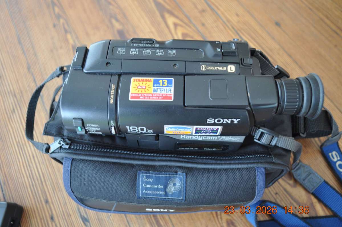 Sony Handycam Video 8 Video Camera