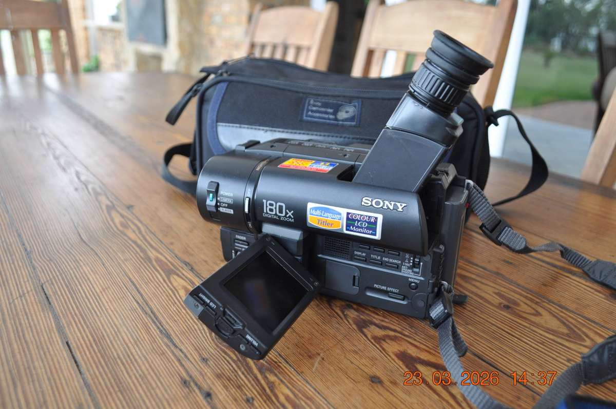 Sony Handycam Video 8 Video Camera