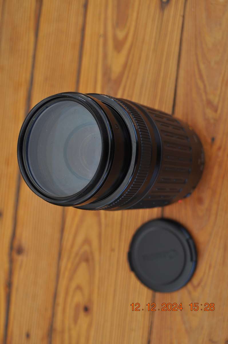 Canon Zoom Lens EF 75-300mm 1 4-5.6