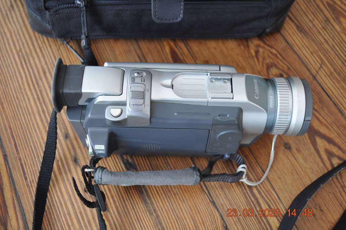 Canon MVX150i MiniDV Digital Video Camera (please read)
