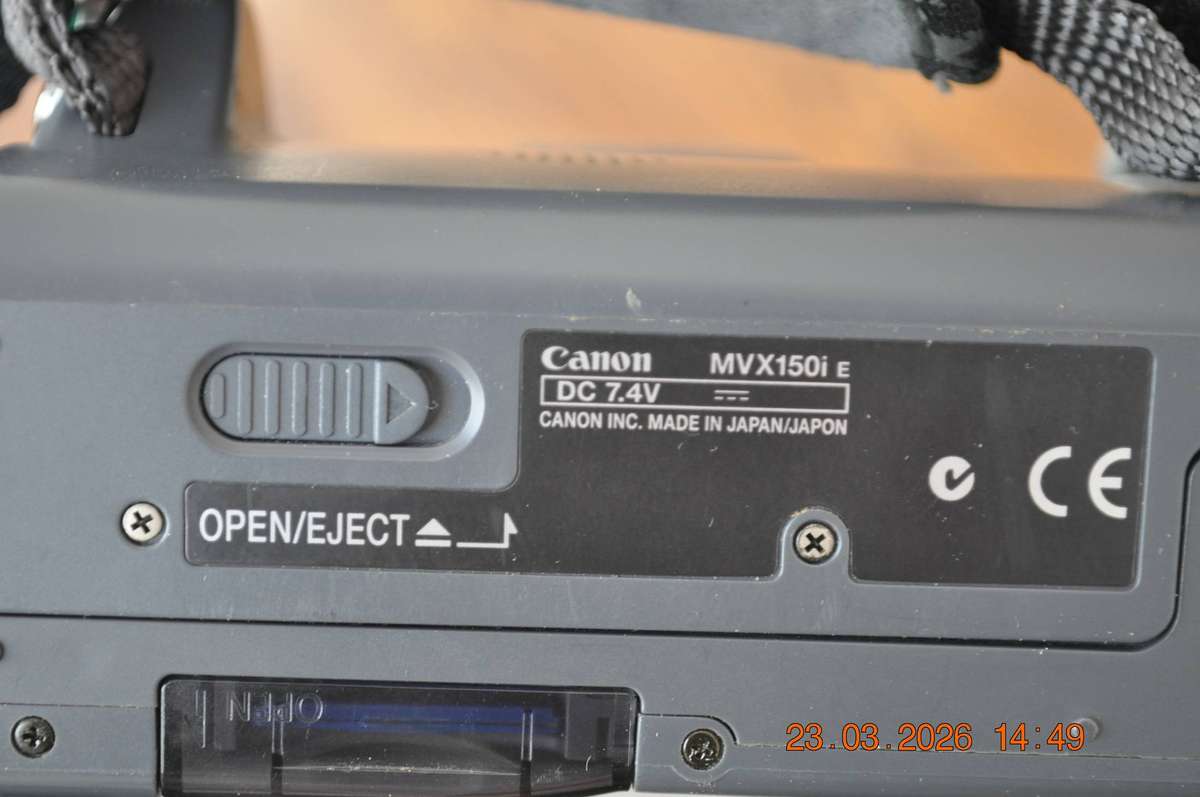Canon MVX150i MiniDV Digital Video Camera (please read)