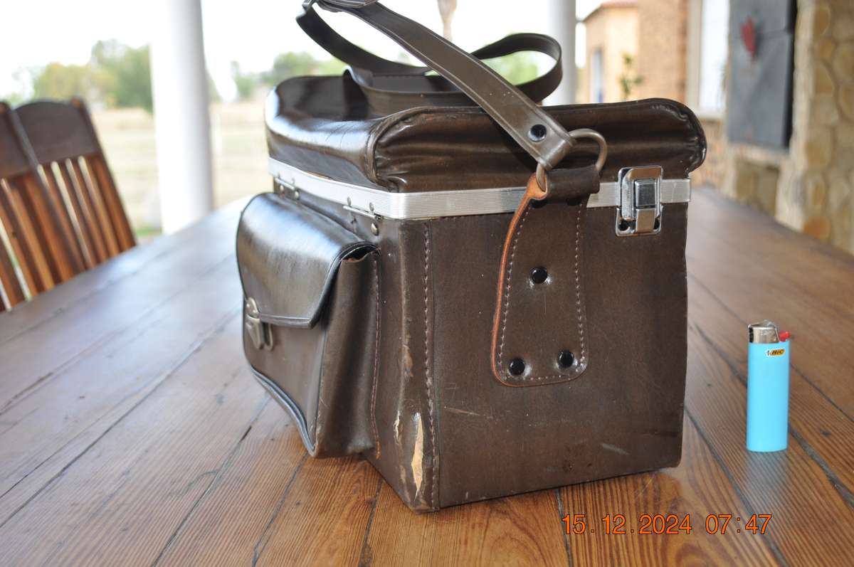 Vintage 70s 80s Hard Shell Camera Bag