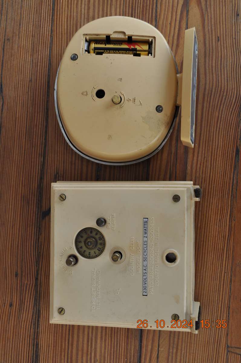 Vintage Alarm Clocks X 5 (parts or repair)