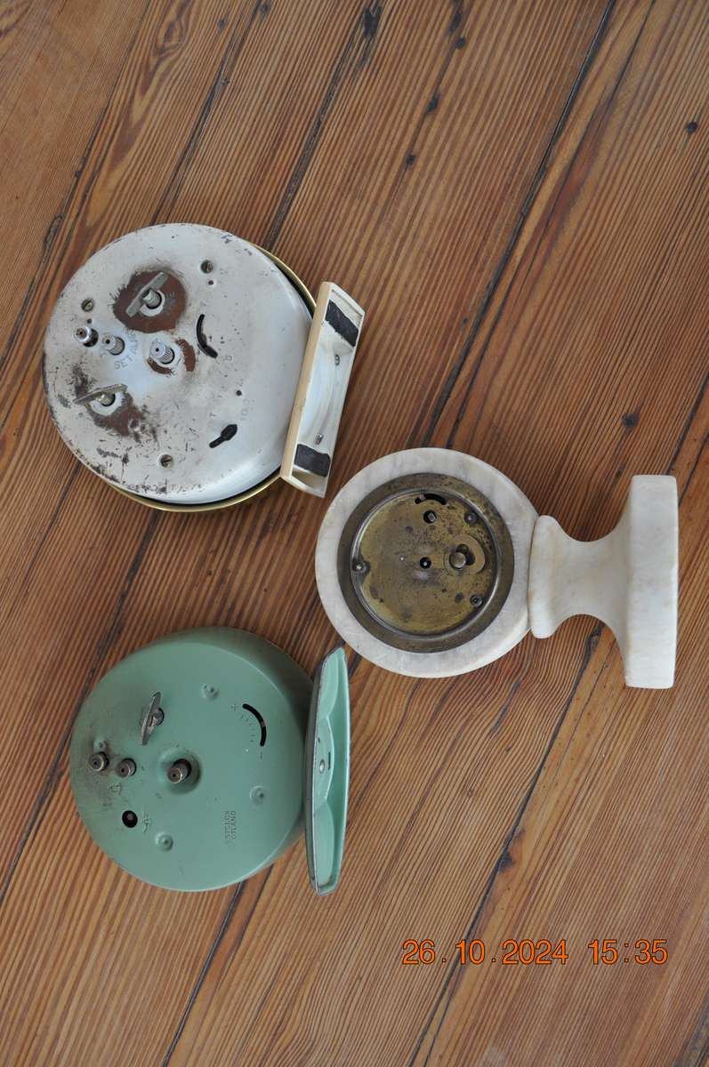 Vintage Alarm Clocks X 5 (parts or repair)