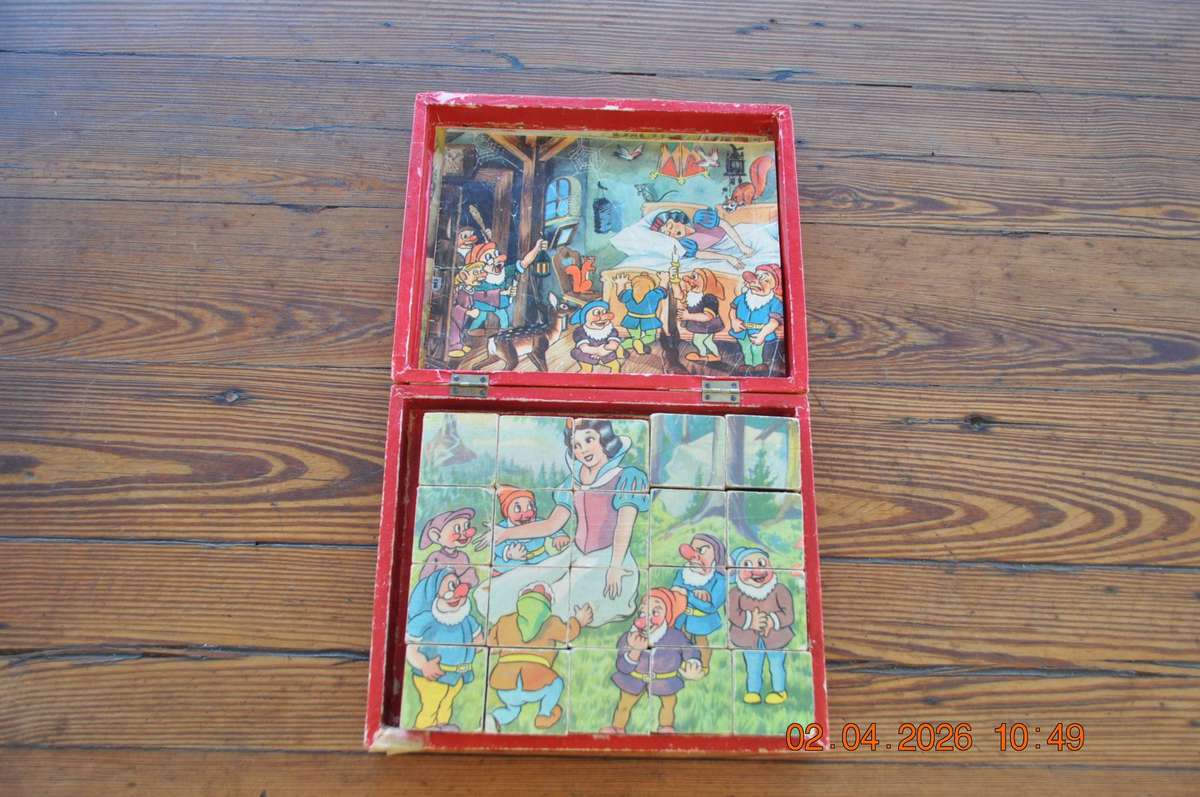 Vintage Snow White And The 7 Dwarfs Block Puzzle