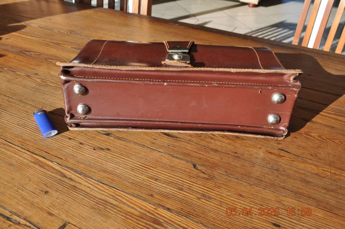 Vintage Cheney England Leather Briefcase Doctors Bag Document File