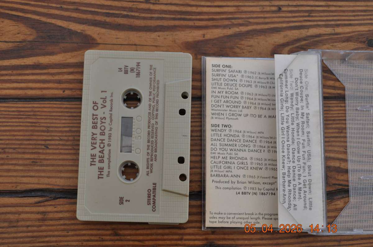 The Beach Boys - The Very Best Of : Volume 1 (Cassette)