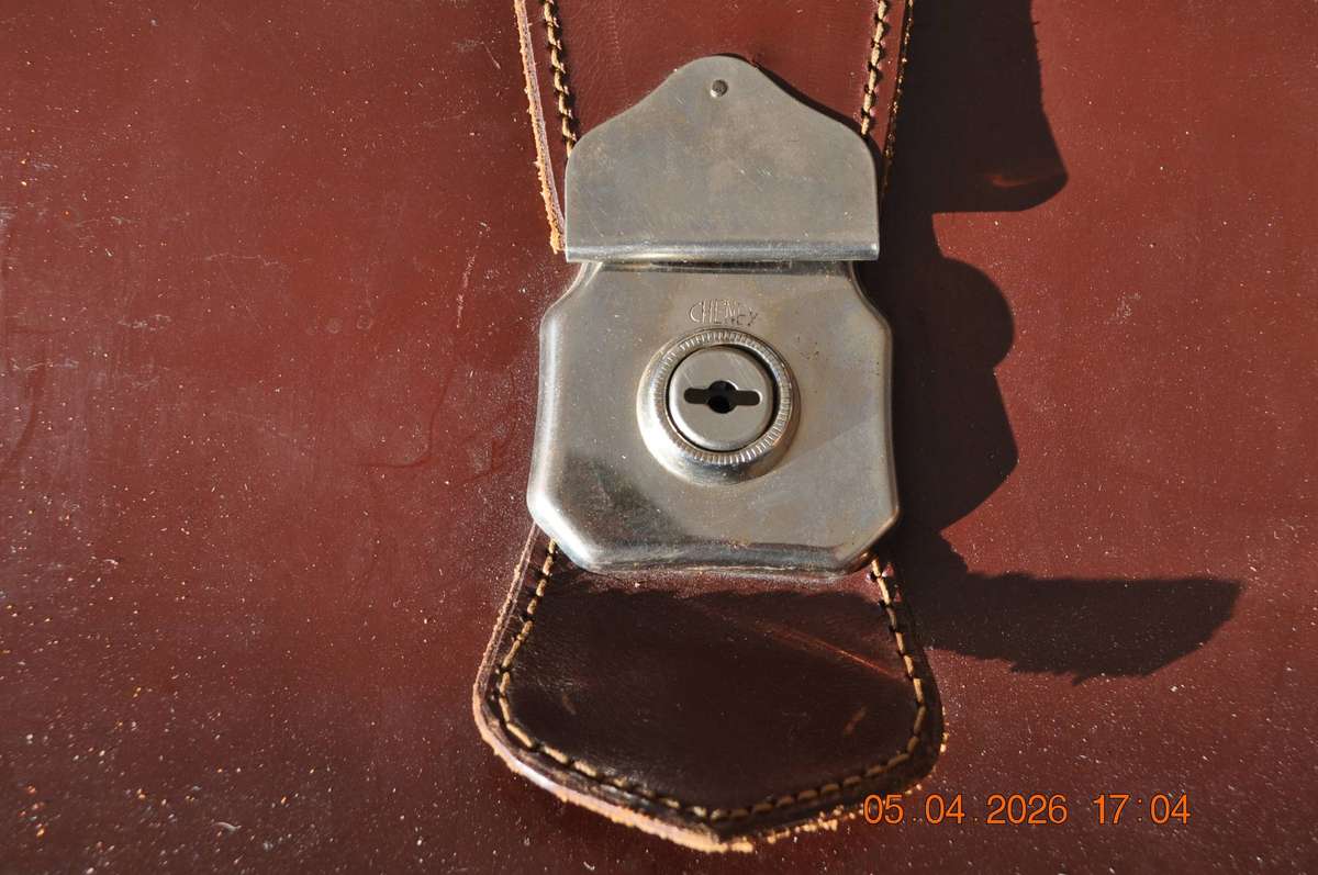 Vintage Cheney England Leather Briefcase Doctors Bag Document File