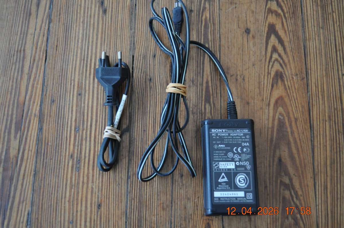 Original Sony AC-L15A Video Camera Cyber Shot AC Power Adaptor