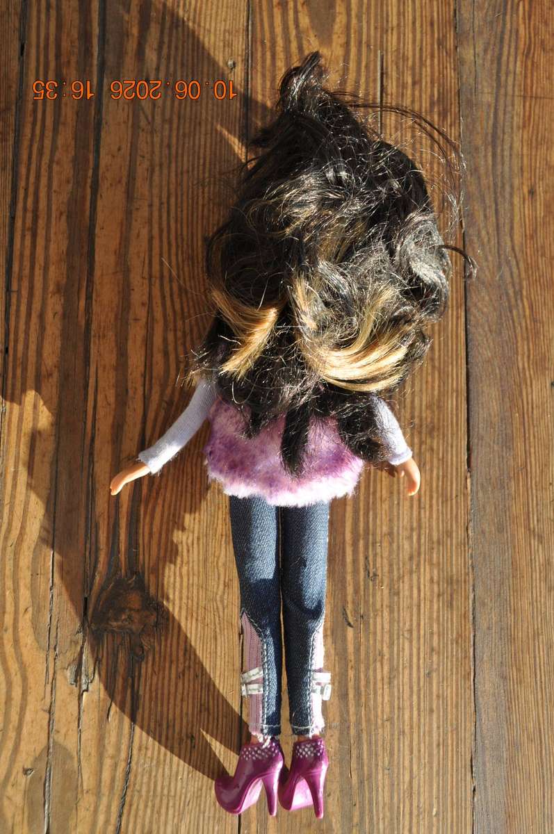 Bratz Yasmin All Glammed Up Doll (as is)