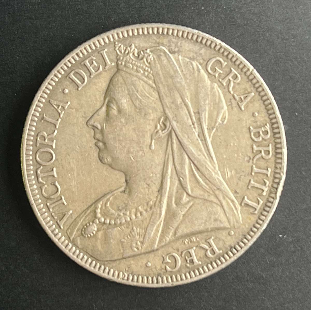 Victorian Half Crown 1896 .925 silver 14 grams