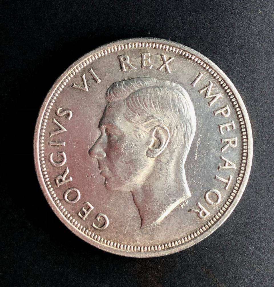 1947 SILVER SA Five Shilling (Crown)