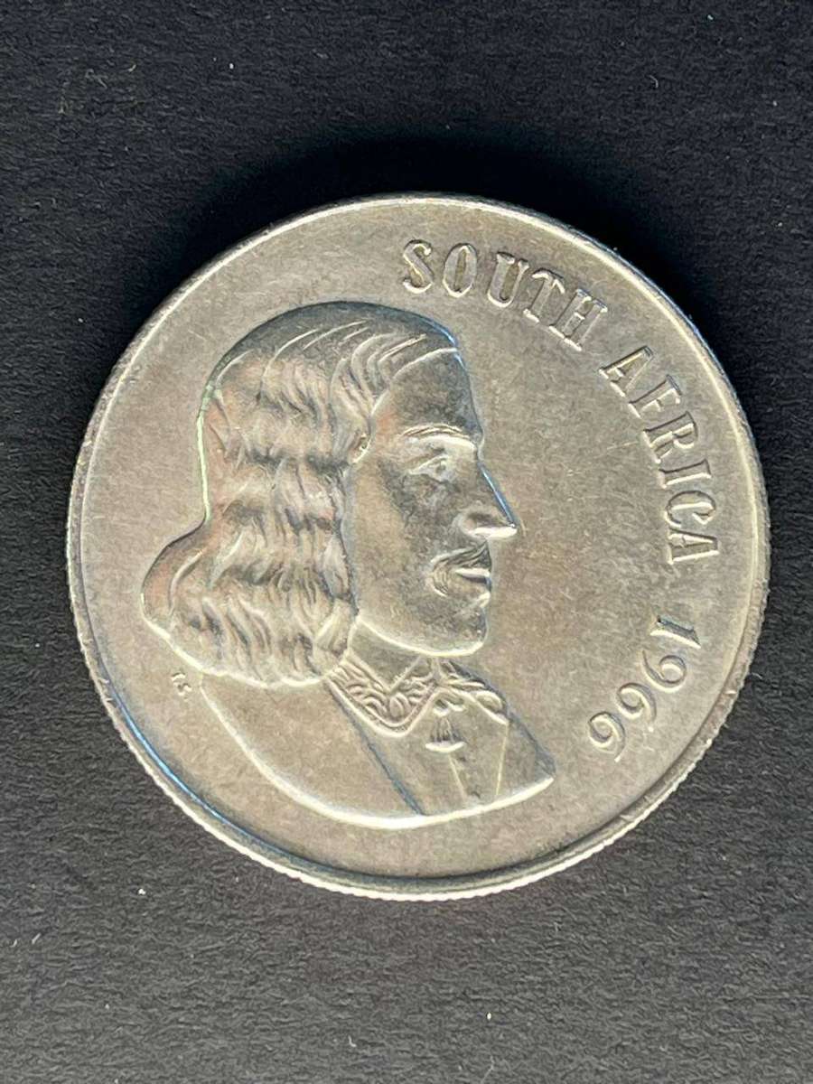 1966 Silver One Rand English legend