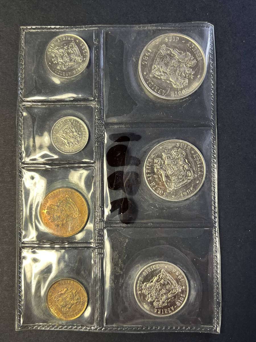 1986 SA mint pack with Nickel One Rand to One Cent