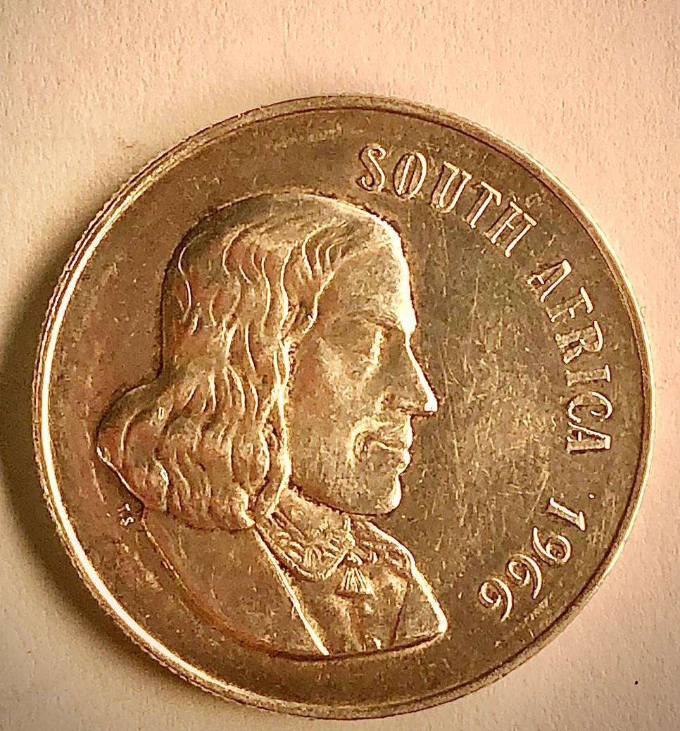 1966 Silver One Rand English legend