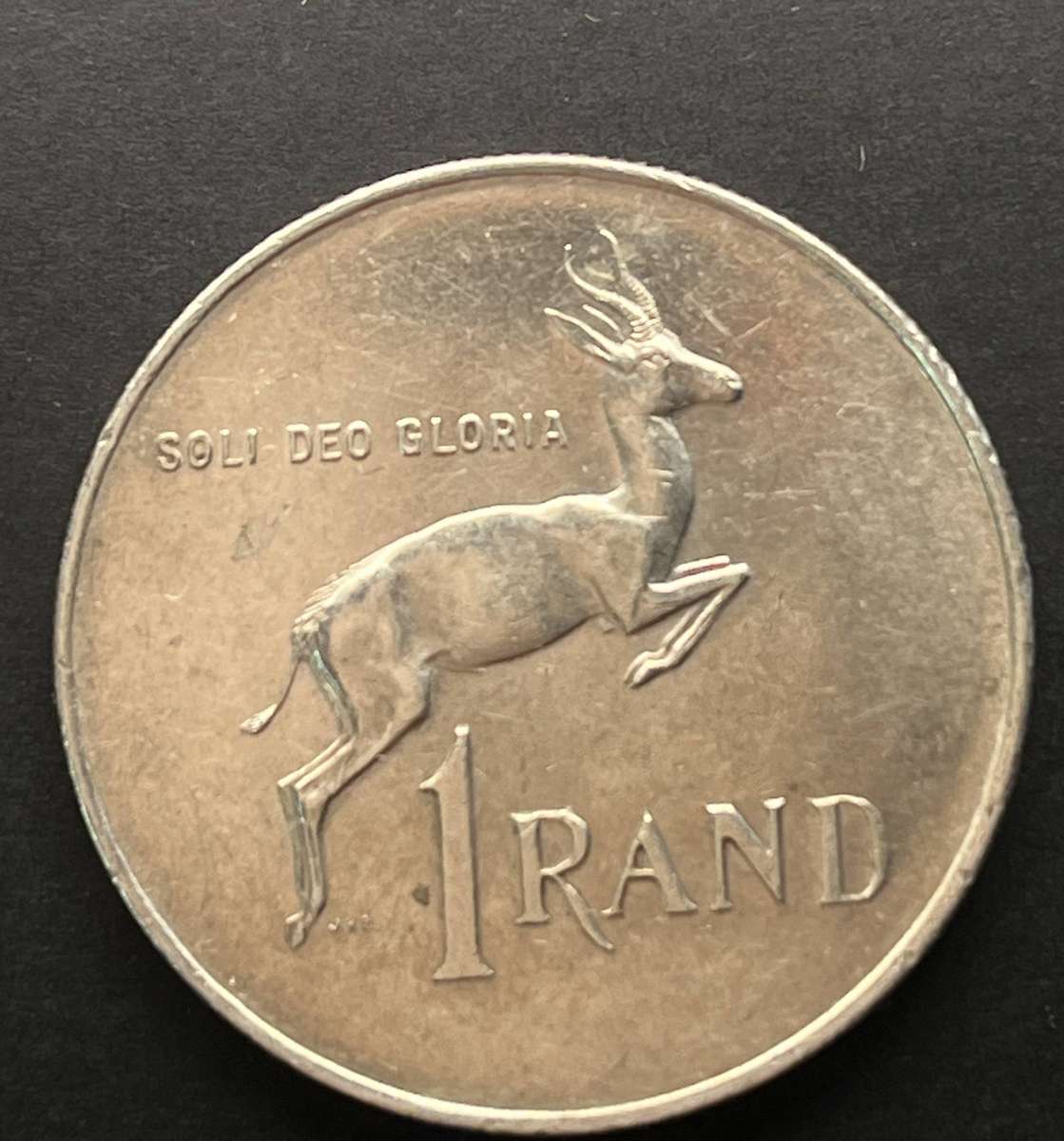 1966 Silver One Rand English legend