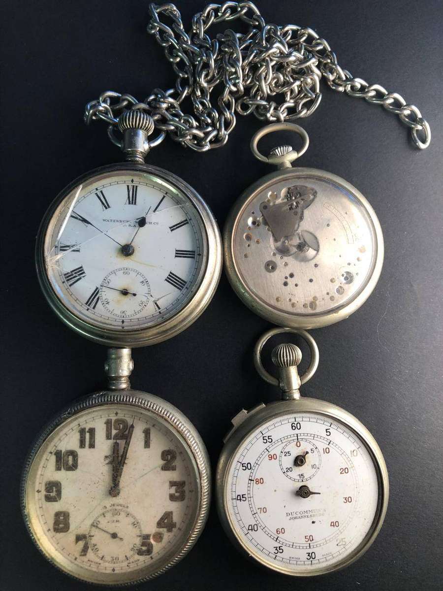 4 x Assorted vintage pocket watches not working