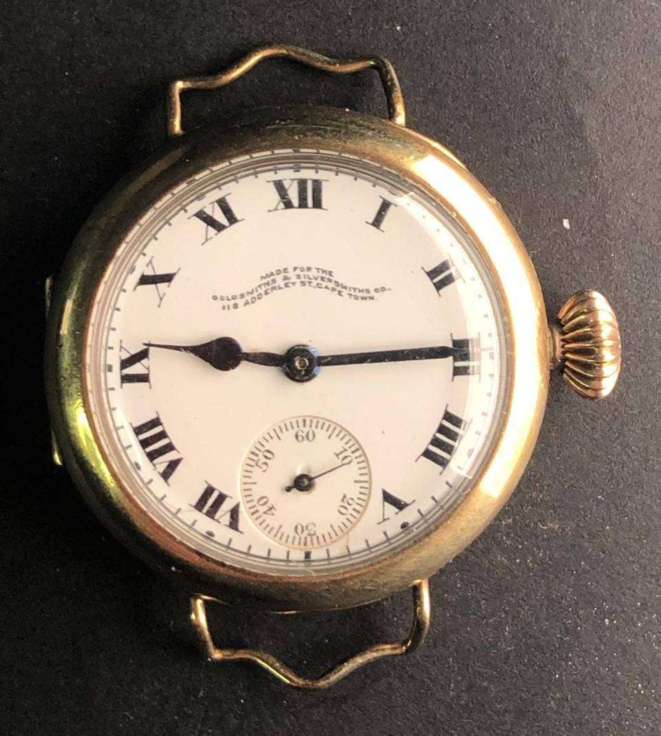 Vintage mechanical Gold Plated watch. Not working