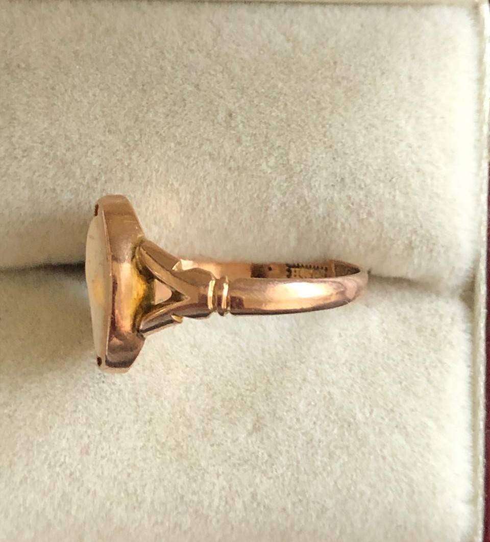 Antique 9ct Gold Cameo Ring