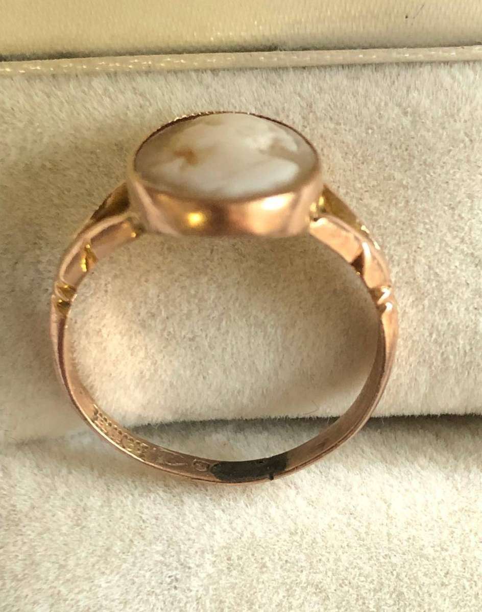 Antique 9ct Gold Cameo Ring