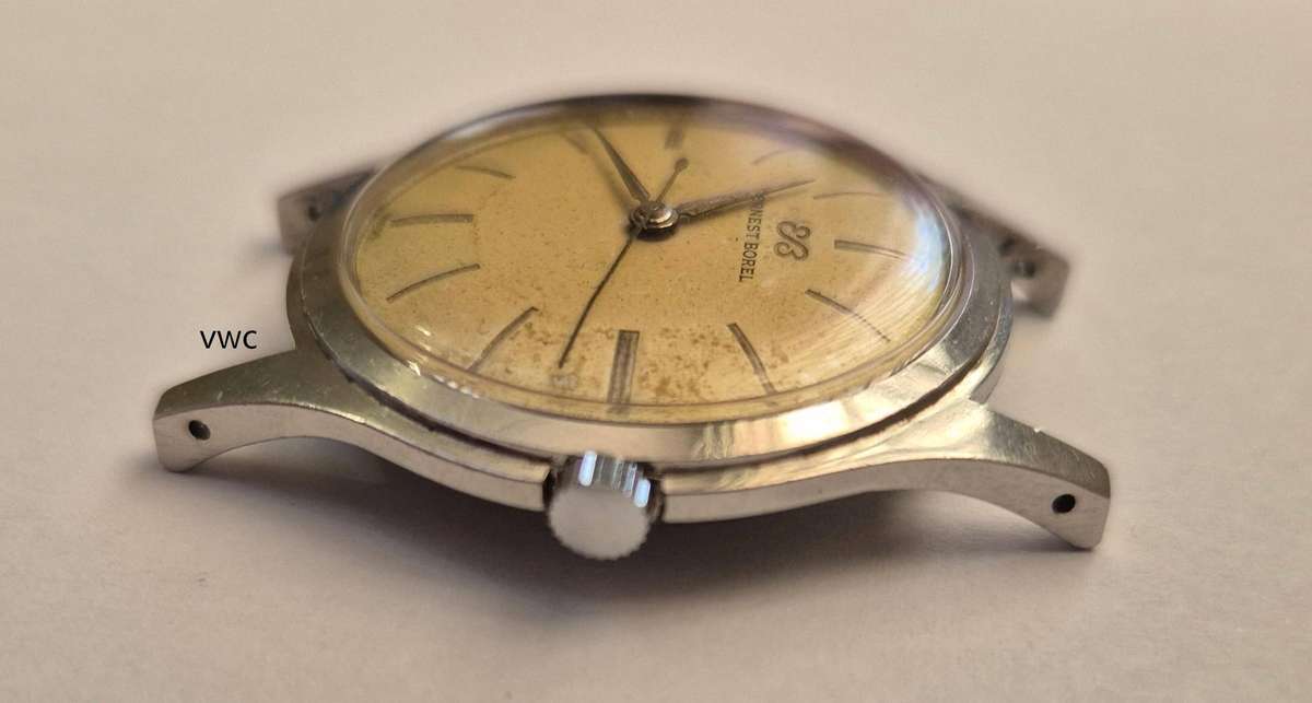 Vintage Earnest Borel men's manual wind watch - working