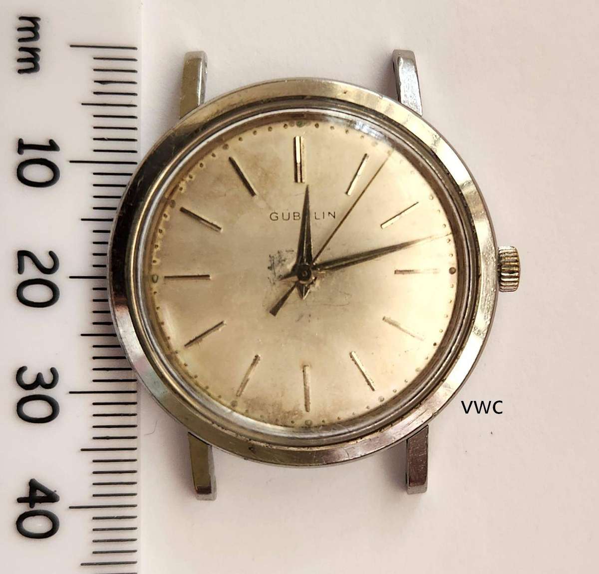 Vintage circa 1959 Gubelin men's automatic watch-  working