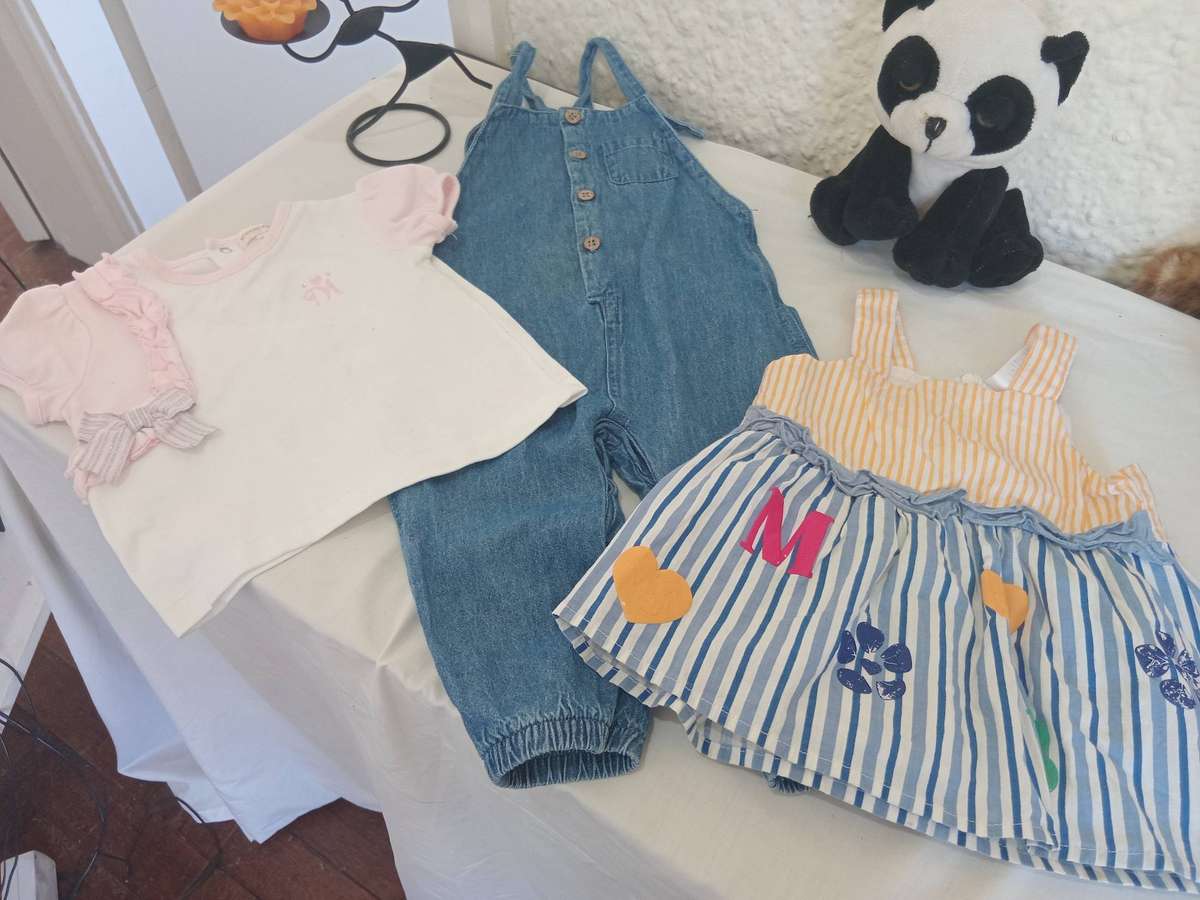 x4 Baby Clothing 12-18M (a)