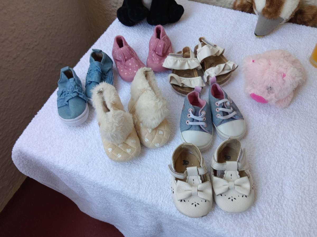 x6 Baby Shoes Size3