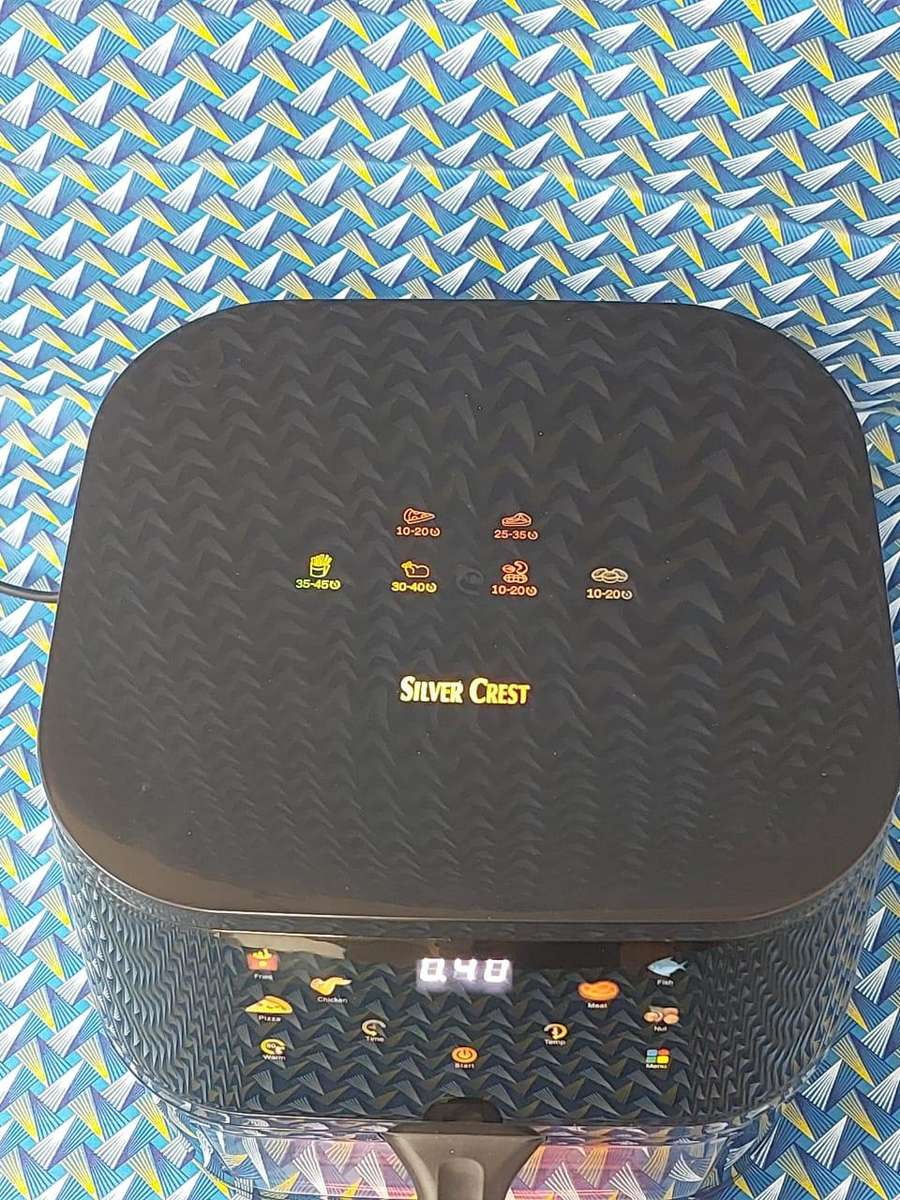 Silver Crest 8L Air Fryer