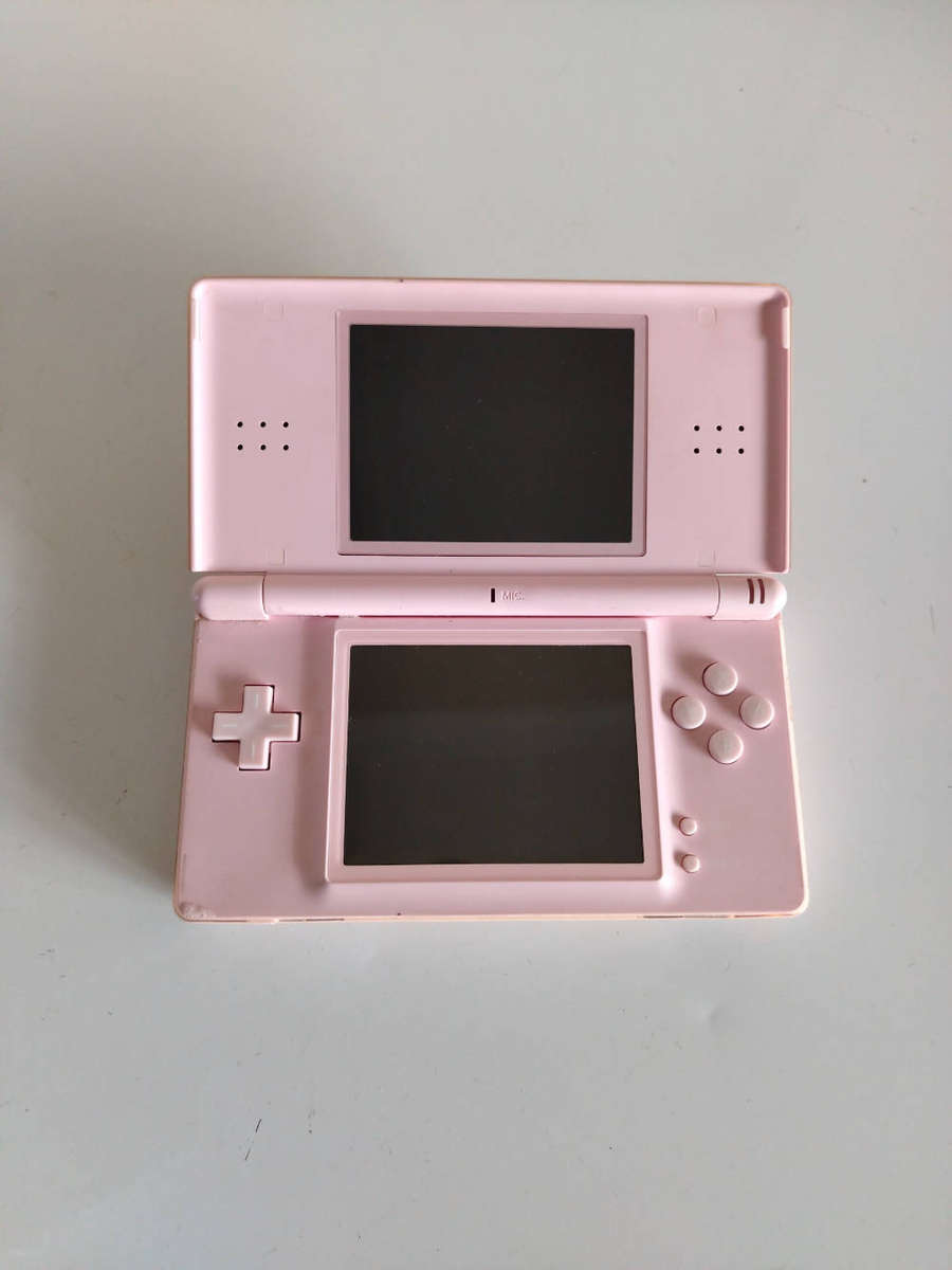 Nintendo DS Lite
