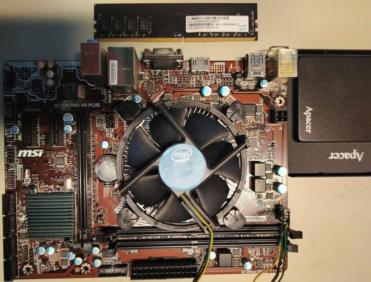 Hardware Bundle, Intel Core i5 - 7500, MSI MB, 8GB DDR-4 RAM, 240GB SSD