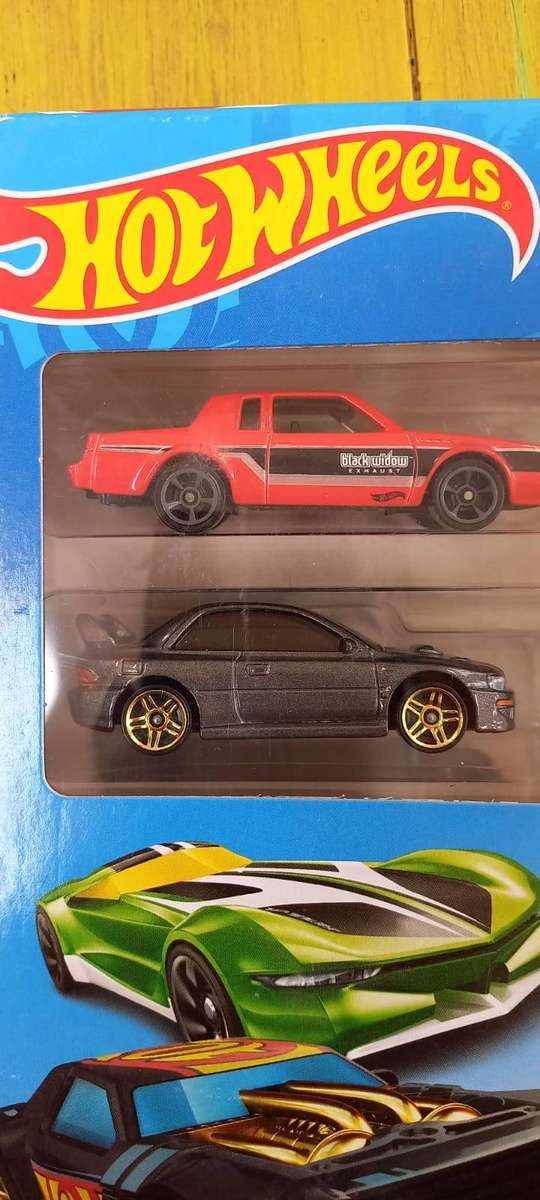 Hot Wheels 9 car pack