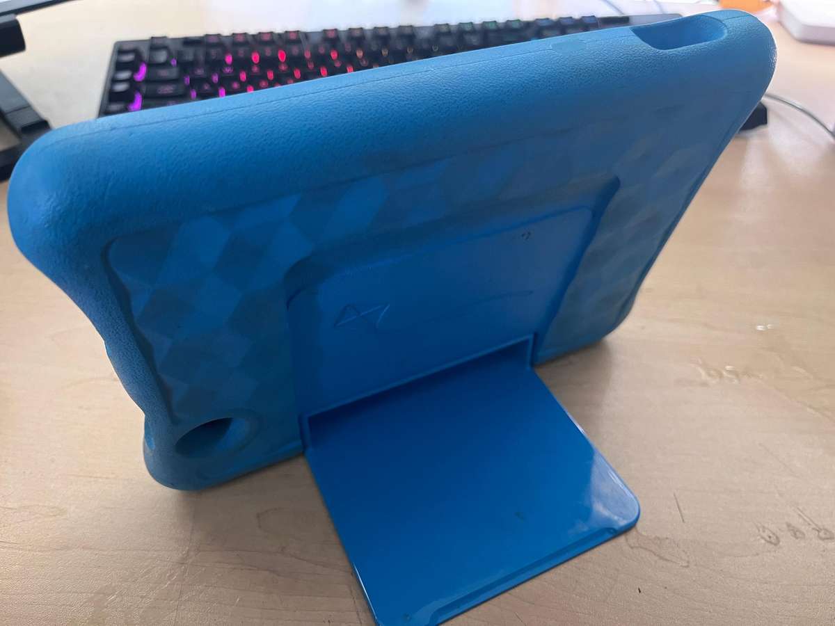 Amazon Fire Kids Edition Tablet 7" 16 GB, Blue Kid-Proof Case