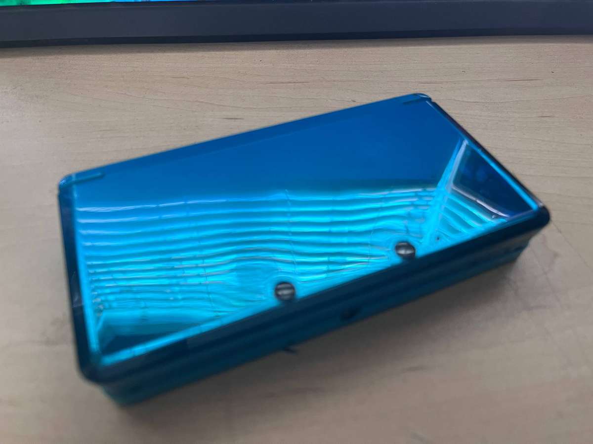 Nintendo 3DS Console - Aqua Blue (Turquoise) - Plus Games