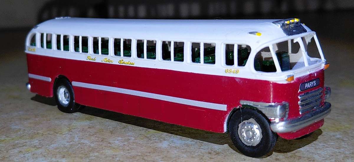 SAR 1947 Brill bus in HO Scale - PARYS  # 6849