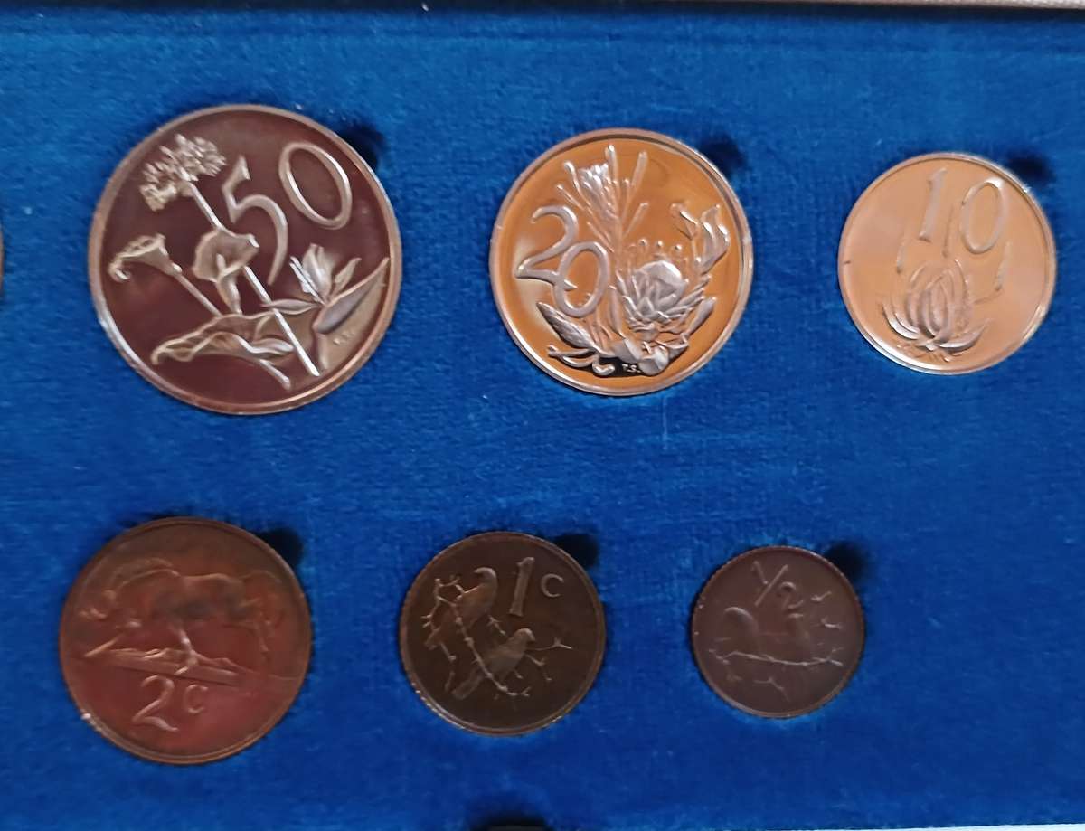 1975 BLUE PROOF COIN SET WITH SILVER R1