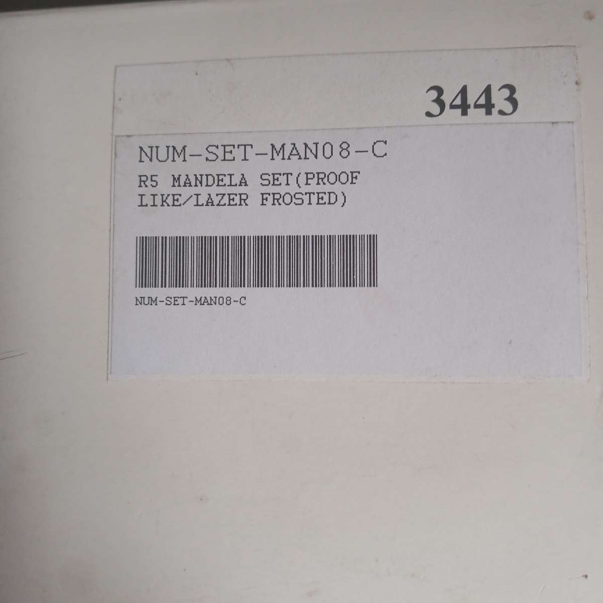 NELSON MANDELA : COMMEMORATIVE R5 COIN SET ( CERT NO 3443) in brown SAM box